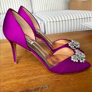 Badgley Mischka purple rhinestone heels size 8.5